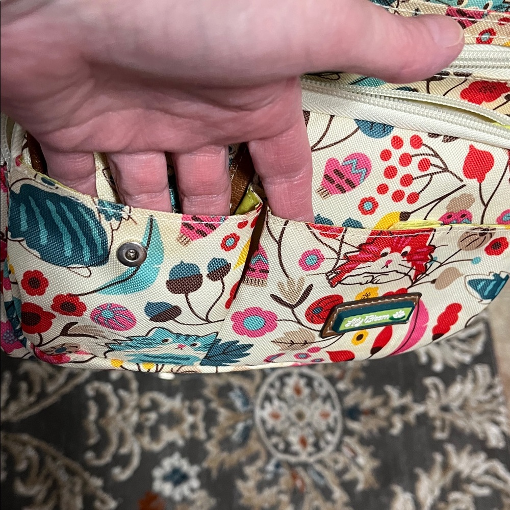 Lily Bloom Cats Floral Crossbody Bag - Picture 9 of 12
